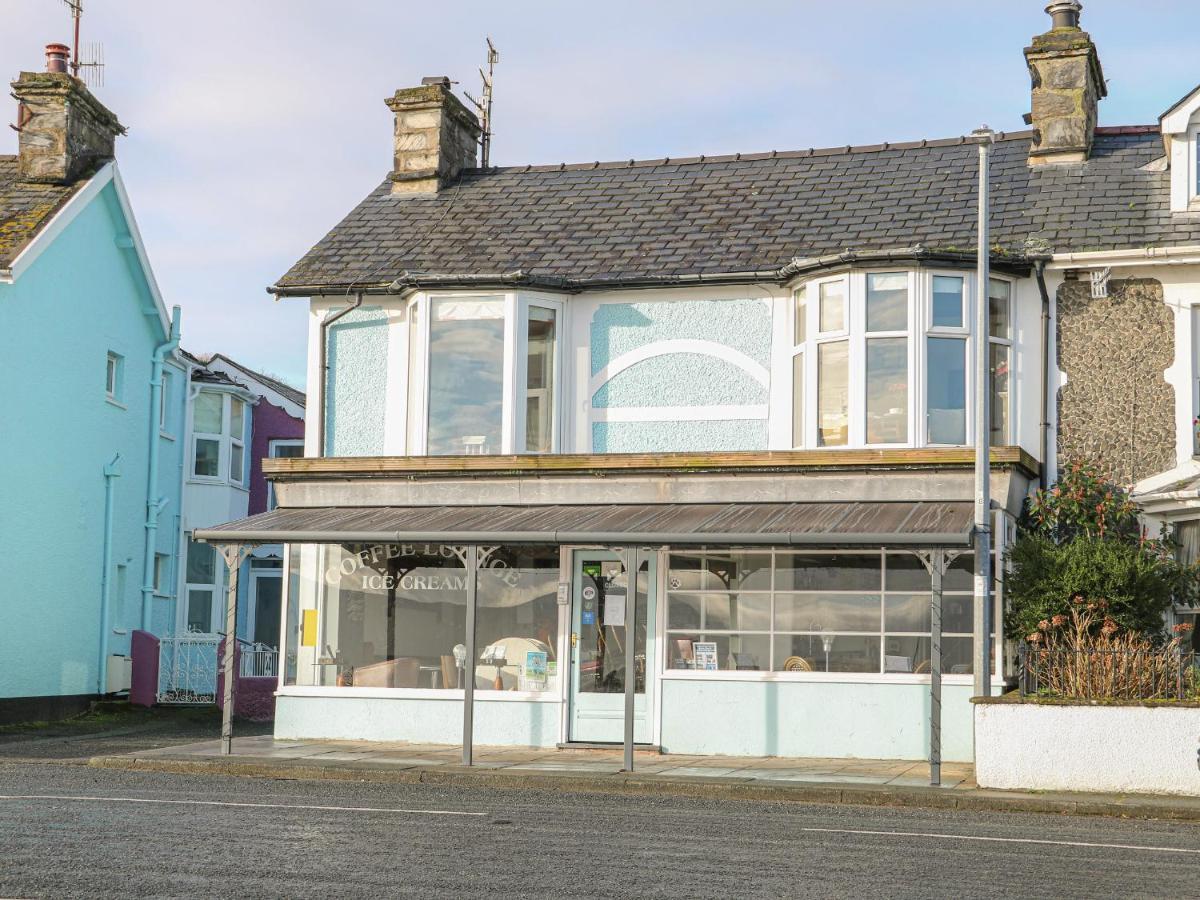 Bay View Apartment Porthmadog Exterior photo